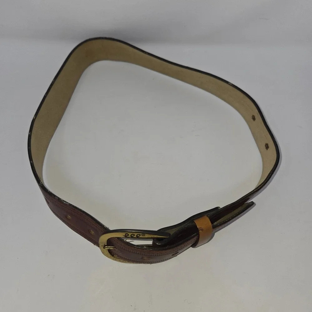 Vintage Lee Jeans Leather Boy's Belt Pair Black Brown 28 Inch Slide Buckle
